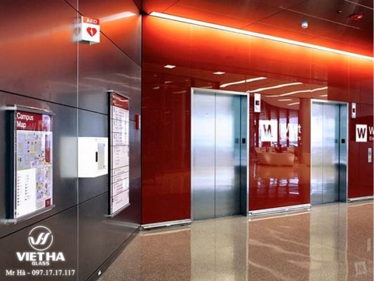 Kính màu có độ bền vượt trội theo thời gian