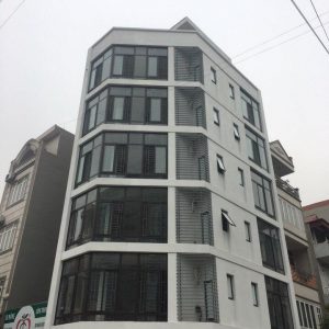 Nhôm hệ việt pháp cửa đi mở quay 4500