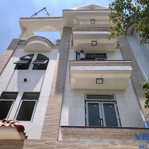 Cửa sổ mở hất nhôm Xingfa được thi công bởi Việt Hà Glass