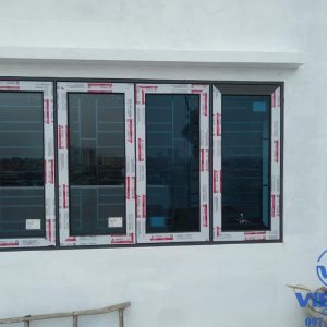 Cửa sổ mở trượt được thi công bởi Việt Hà Glass