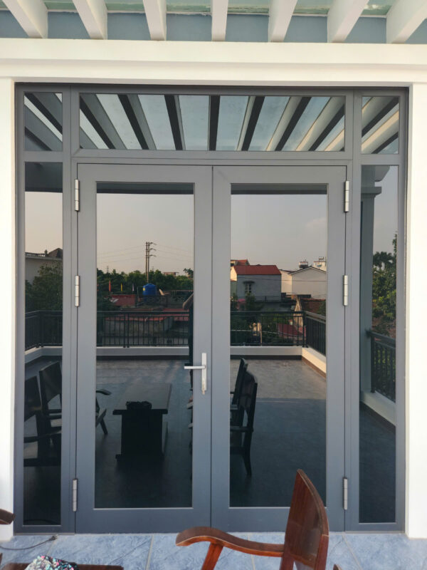 Hình ảnh cửa nhôm BLK sau khi thi công